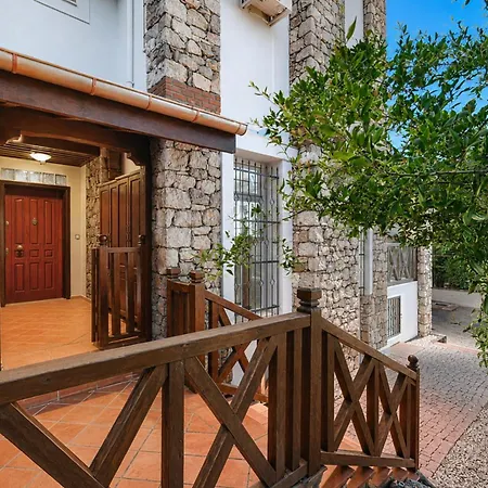 Deniz Villa